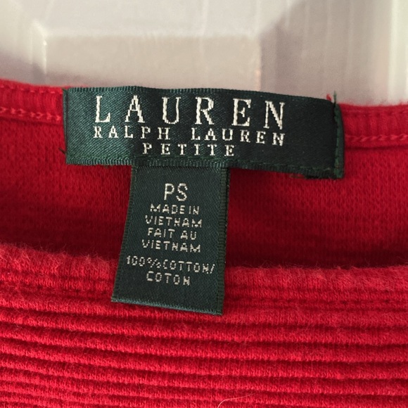 Ralph Lauren short sleeved top. Excellent shape and condition. Size Petite Small - Picture 2 of 3